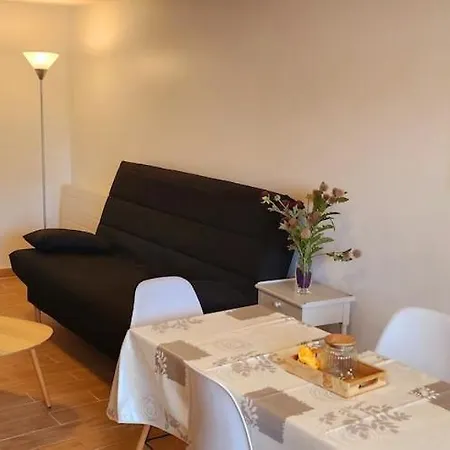 Proche Apartment